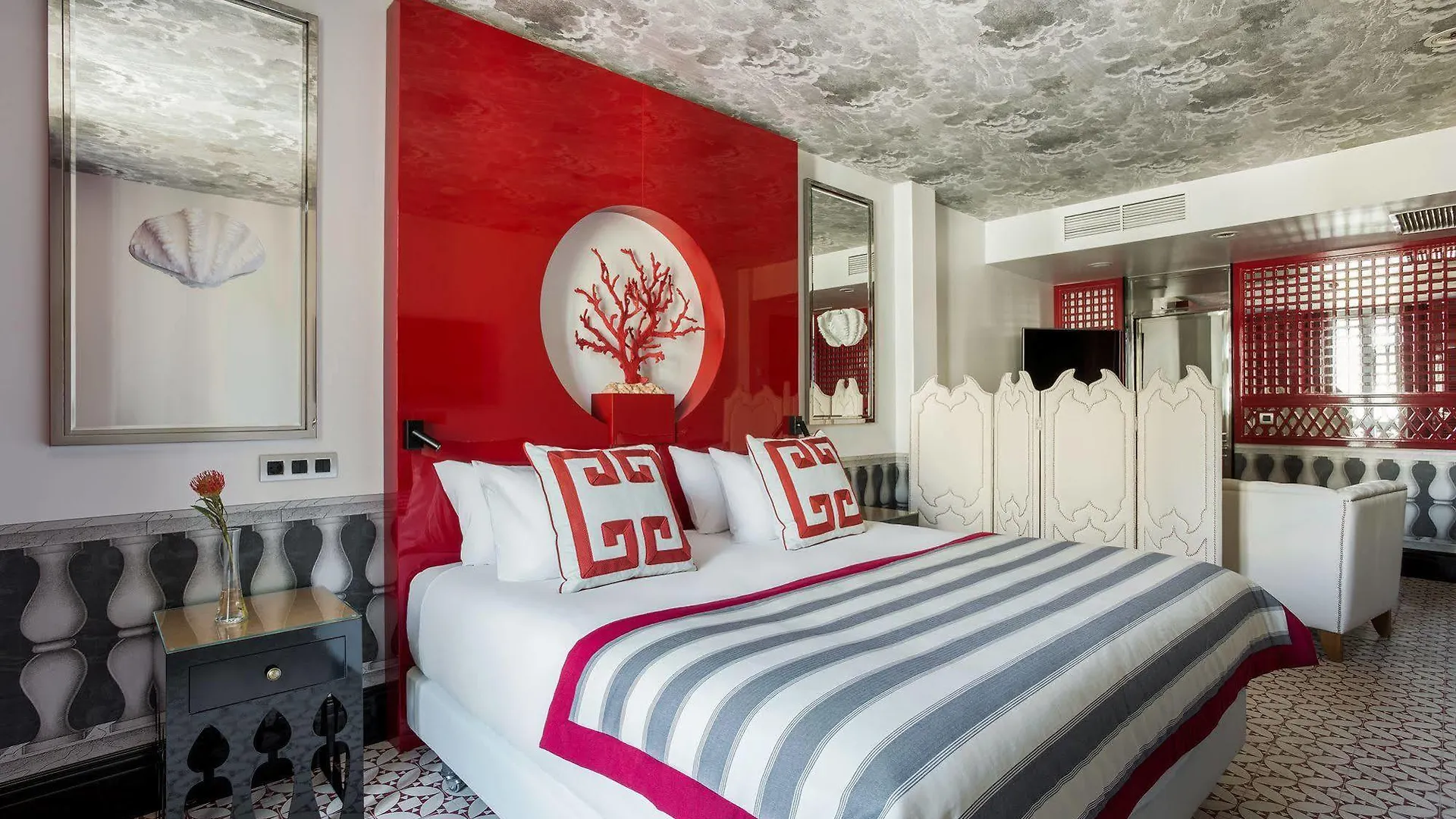 **** Hotel Room Mate Anna Barcelona Spain