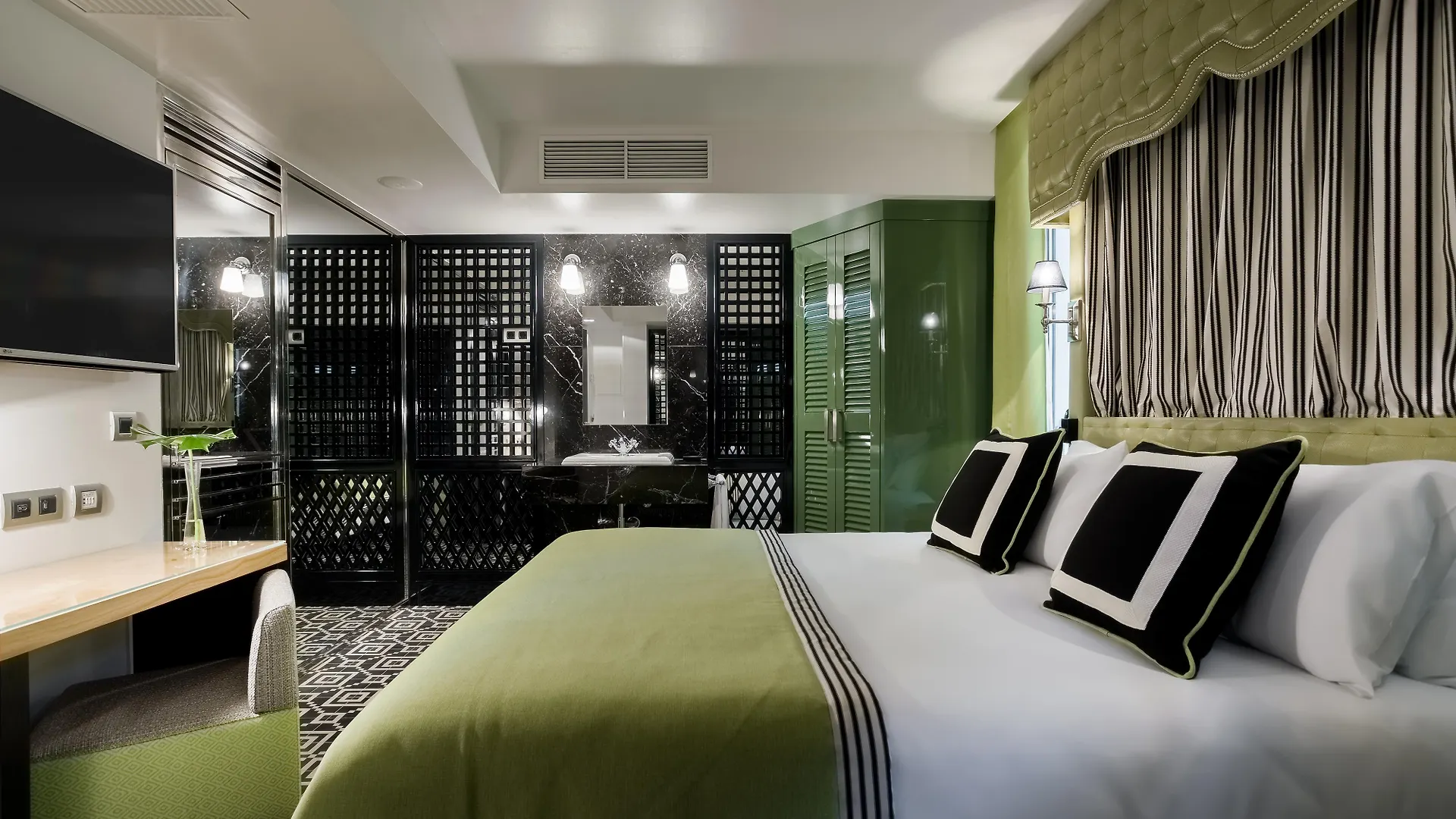 **** Hotel Room Mate Anna Barcelona Spain